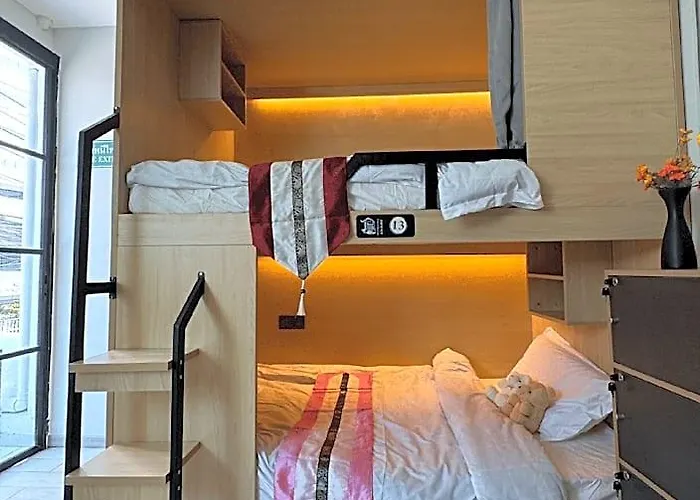 First Life Hotel Bangkok